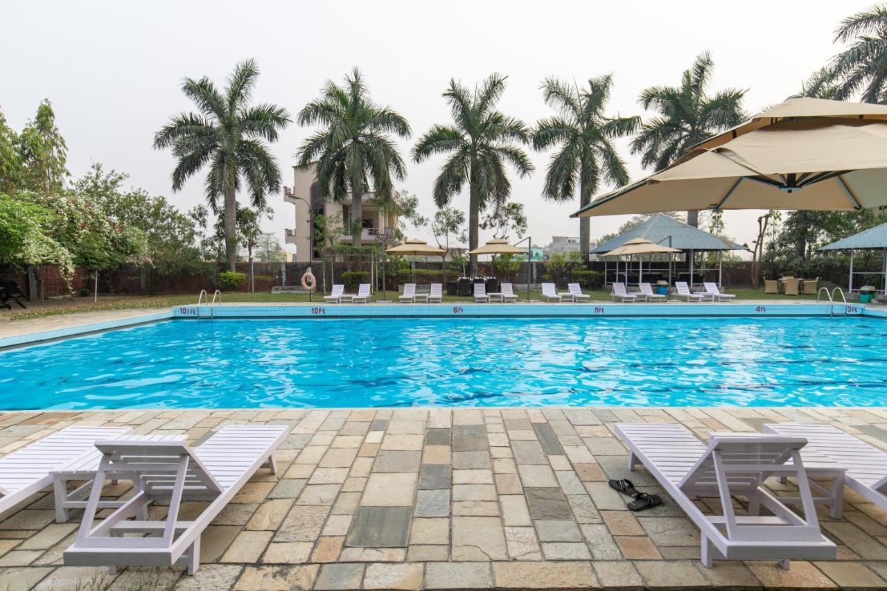 Dreamland Gold Resort & Hotel Bhairāhawā Eksteriør billede
