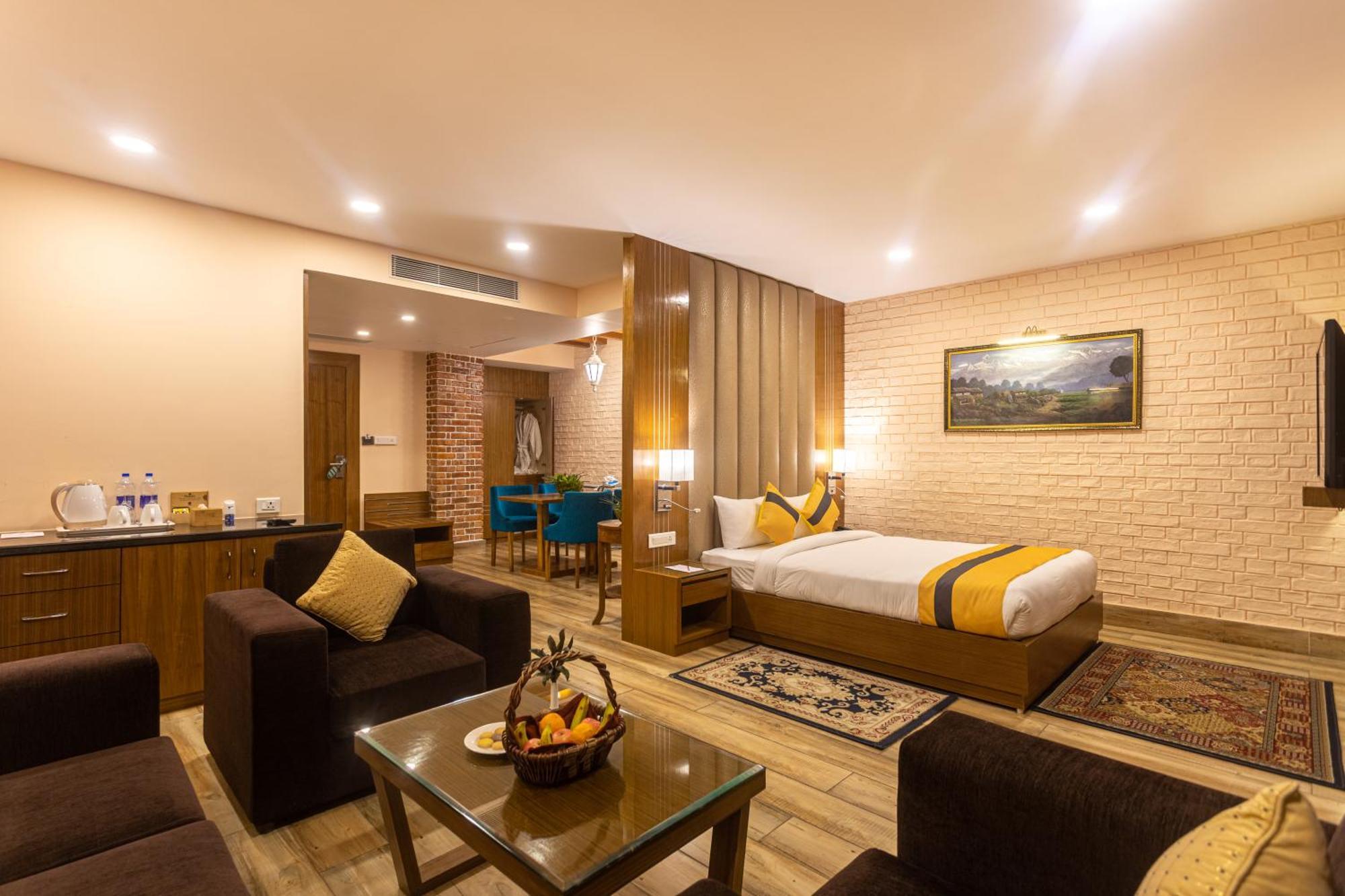 Dreamland Gold Resort & Hotel Bhairāhawā Eksteriør billede