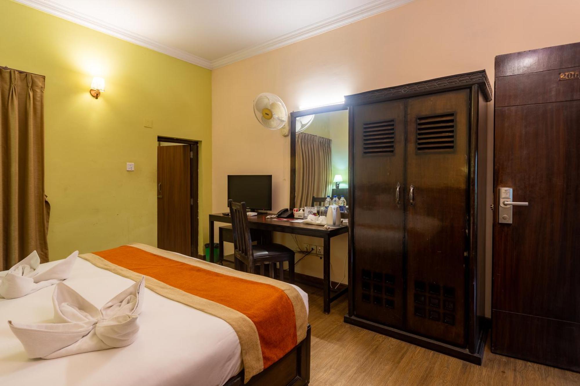 Dreamland Gold Resort & Hotel Bhairāhawā Eksteriør billede