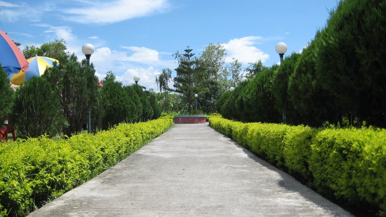 Dreamland Gold Resort & Hotel Bhairāhawā Eksteriør billede